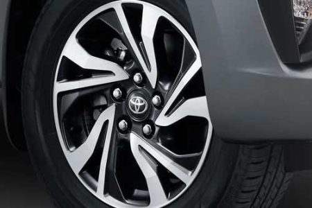 Kijang-Innova-2