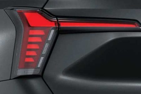 Mitsubishi-XForce-3