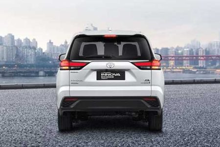 Toyota-Kijang-Innova-Zenix-2