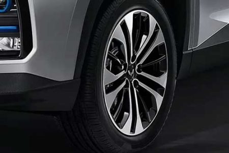 Wuling-Almaz-Hybrid-1