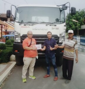 dealer isuzu Purwakarta Karawang